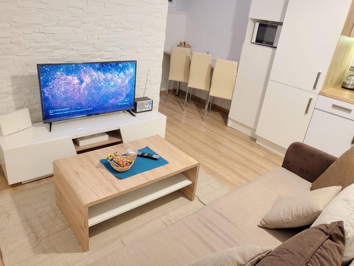 Velky Apartman 3 Bratislava Dış mekan fotoğraf